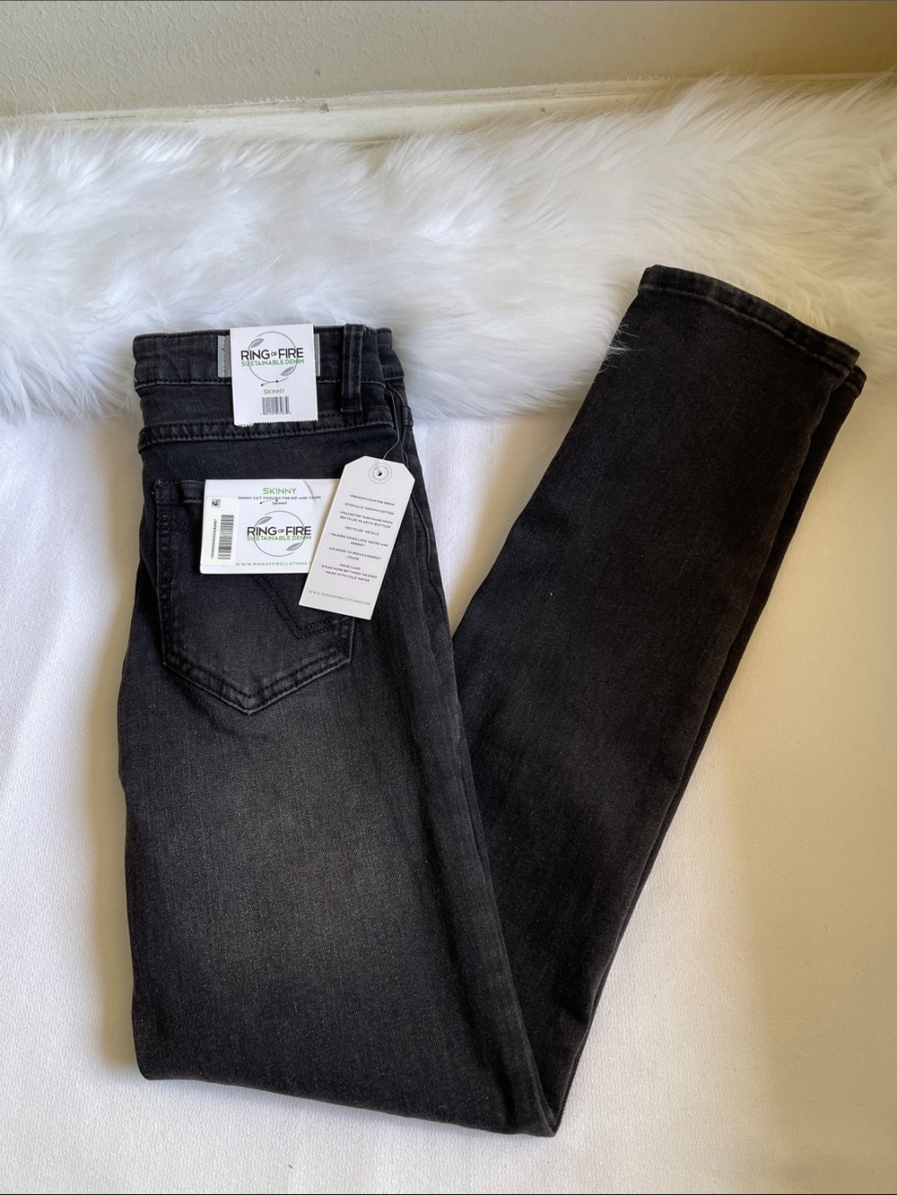 Ring of Fire Boys Carbon Tumble Denim Skinny Jeans Size 18. NWT.